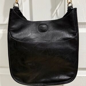 Ah-Dorned Elegant Black Leather Shoulder Bag Metallic strap